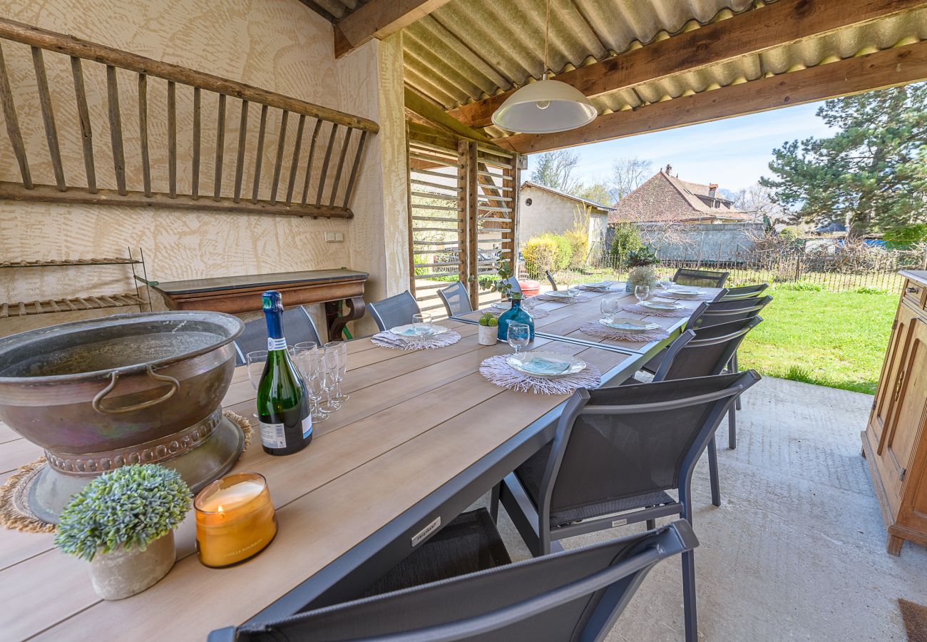 Logement durable, Sustonica, Airbnb, booking, prestige, agence de location, LLA Selections, maison de famille Premium
