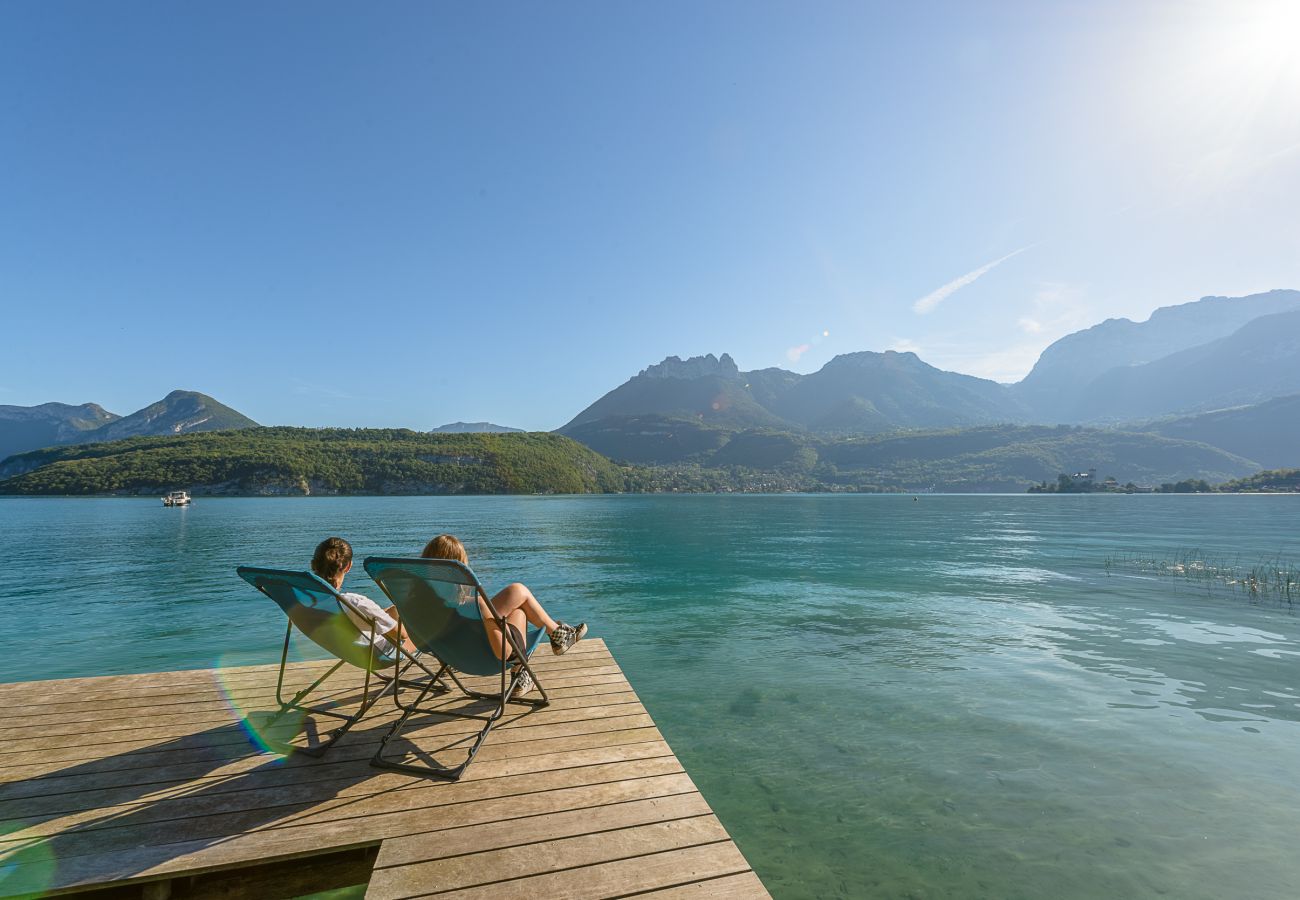 appartement à louer, vue lac annecy, location saisonnière Premium, Duingt, vacances, airbnb luxe, hotel, été, booking 