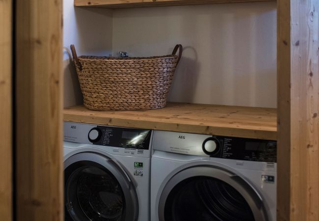 Chalet à La Clusaz - LCZ - Le Chalet Prestige, sauna et hammam 16p Chalet à La Clusaz - LCZ - Le Chalet Prestige, sauna et hammam 16p