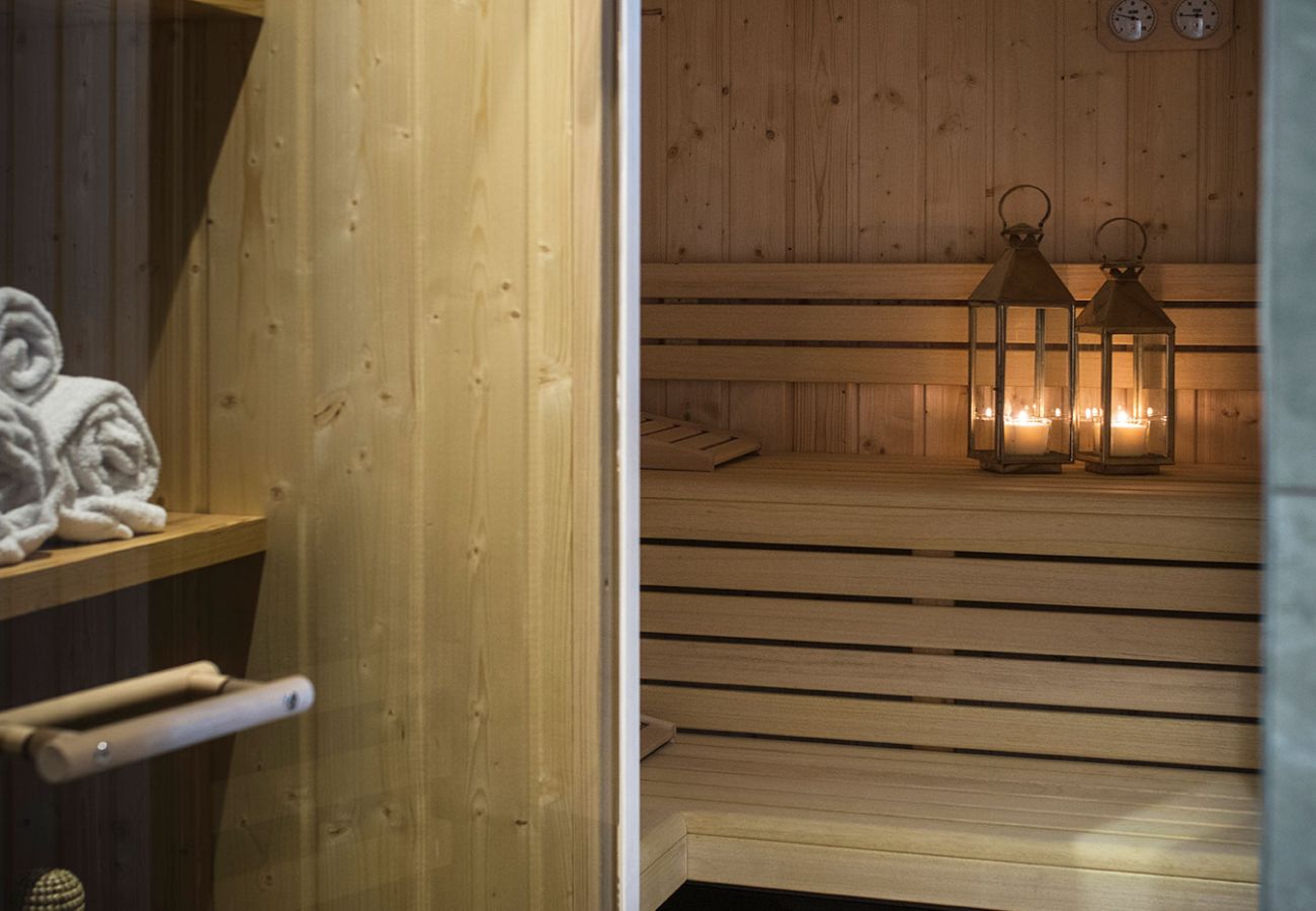 la clusaz location chalet, ski resort, pieds des pistes, famille, agence haut de gamme, montagnes, vacances prestige  