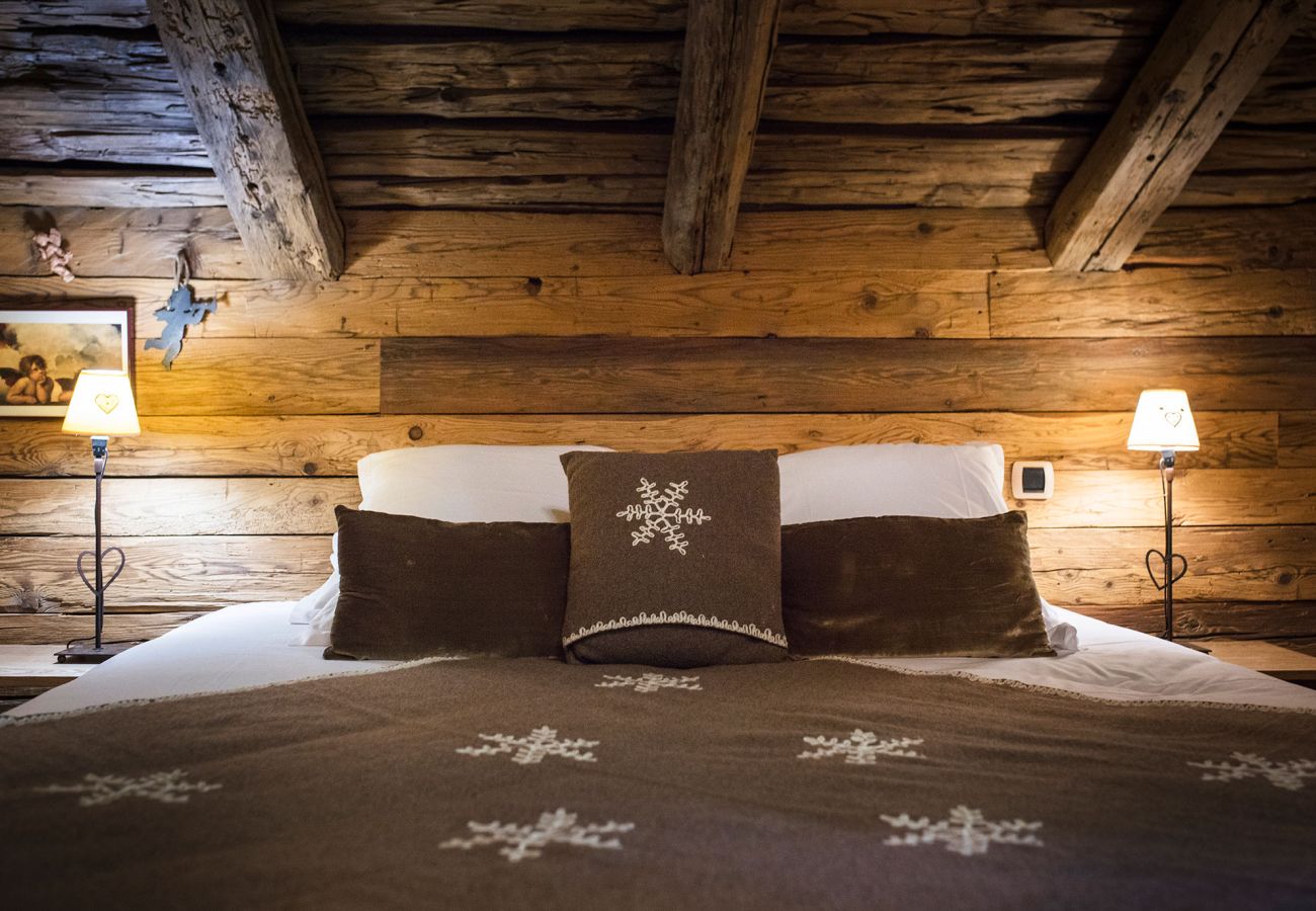 Chalet à La Clusaz - LCZ-L'Authentique Chalet familial 5* des Confins