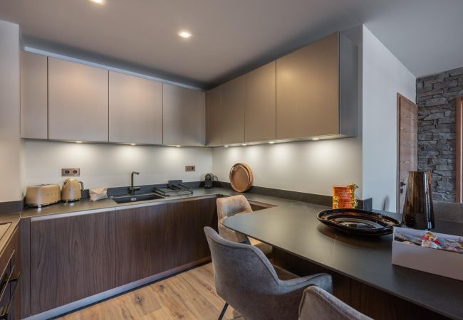 Appartement à Courchevel - Winter Courchevel -- Le Nettuno, SKI IN OUT, 6pax Appartement à Courchevel - Winter Courchevel -- Le Nettuno, SKI IN OUT, 6pax