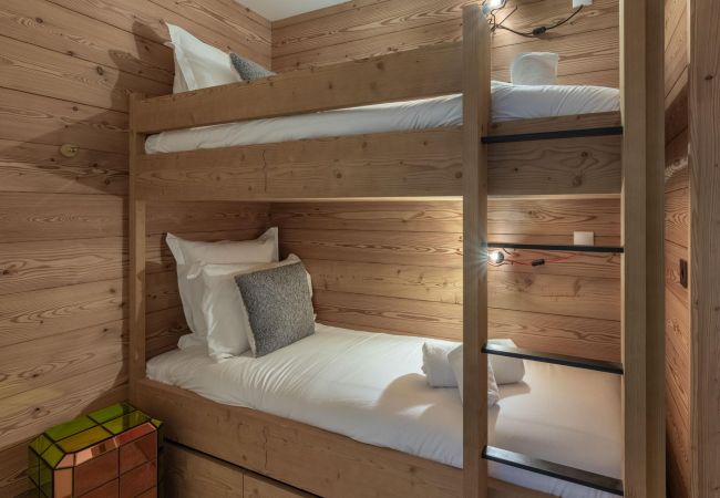 Appartement à Courchevel - Winter Courchevel -- L'Intresso, SKI IN OUT, 6pax Appartement à Courchevel - Winter Courchevel -- L'Intresso, SKI IN OUT, 6pax