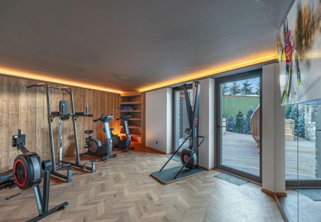 Appartement à Courchevel - Winter Courchevel -- L'Intresso, SKI IN OUT, 6pax Appartement à Courchevel - Winter Courchevel -- L'Intresso, SKI IN OUT, 6pax