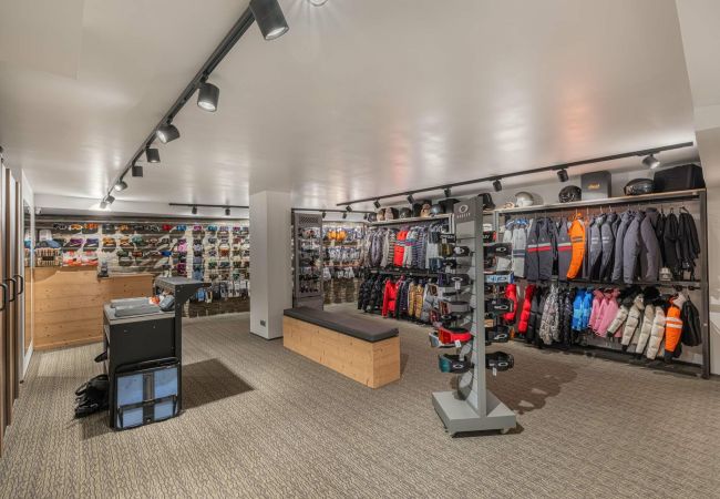 Appartement à Courchevel - Winter Courchevel -- Tintoretto, SKI IN OUT, 8pax Appartement à Courchevel - Winter Courchevel -- Tintoretto, SKI IN OUT, 8pax