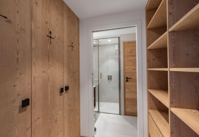 Appartement à Courchevel - Winter Courchevel -- Tintoretto, SKI IN OUT, 8pax Appartement à Courchevel - Winter Courchevel -- Tintoretto, SKI IN OUT, 8pax