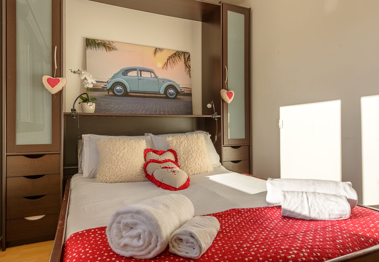 Airbnb, booking, prestige, agence de location, LLA Selections, maison de famille Premium, Annecy, location Lac Annecy