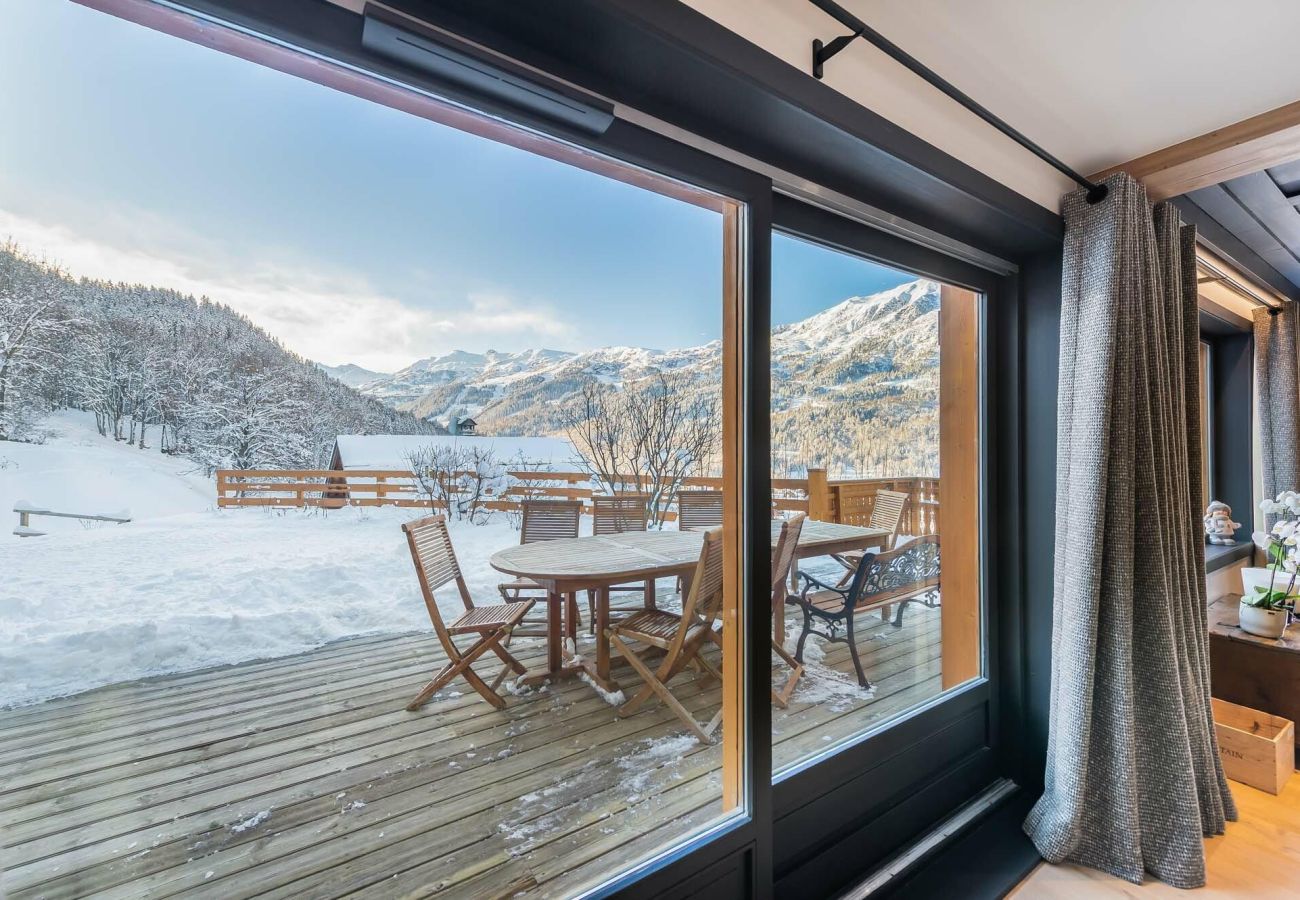 Chalet Méribelle, location en montagne, vacances au ski avec jacuzzi et vue panoramique, chalet de luxe, équipements modernes