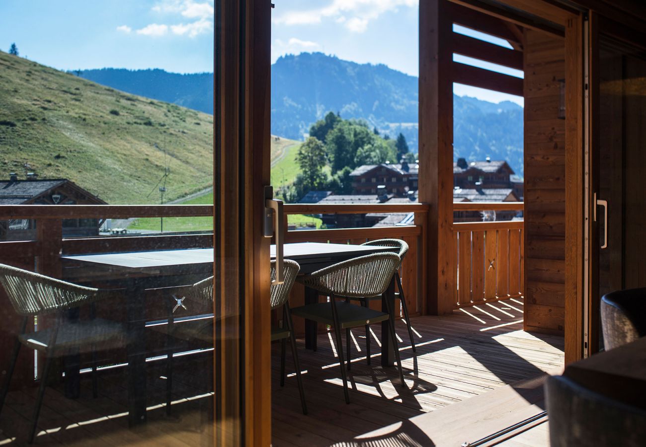 appartement en location été comme hiver ! Profitez de ses atouts, balcon ensoleillé, aménagé idéal pour contempler les montagnes 