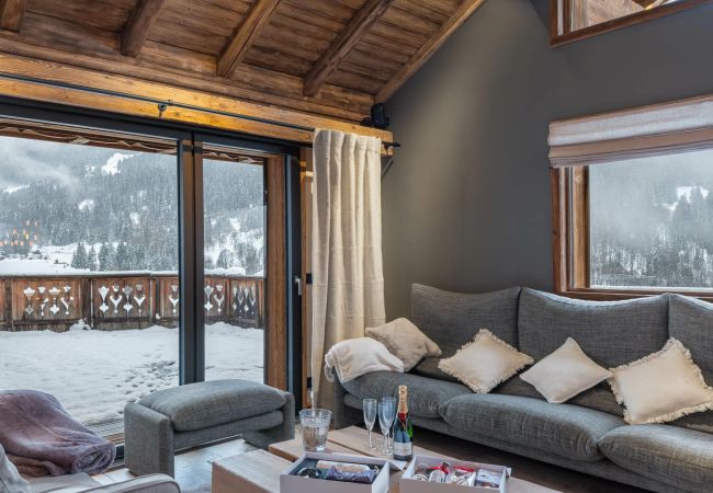 Grand chalet en location Méribel, airbnb montagne 15 personnes, vacances au ski proche des pistes, luxe alpes françaises