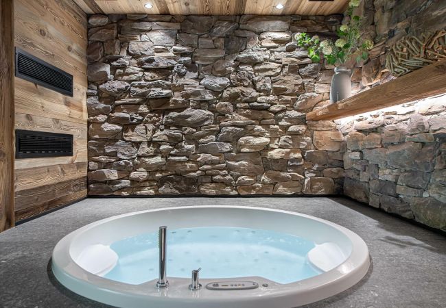 Chalet à Méribel - Winter Méribel -- Chalet Mussillon, hammam et vue Chalet à Méribel - Winter Méribel -- Chalet Mussillon, hammam et vue