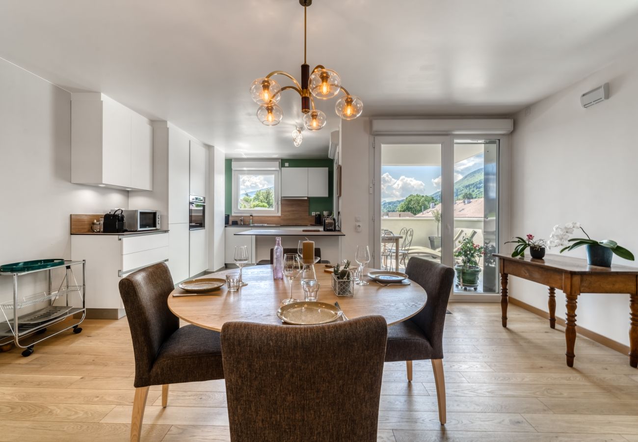 Appartement à Sévrier - Sevrier , Attique 79m2, terrasse, 4pers