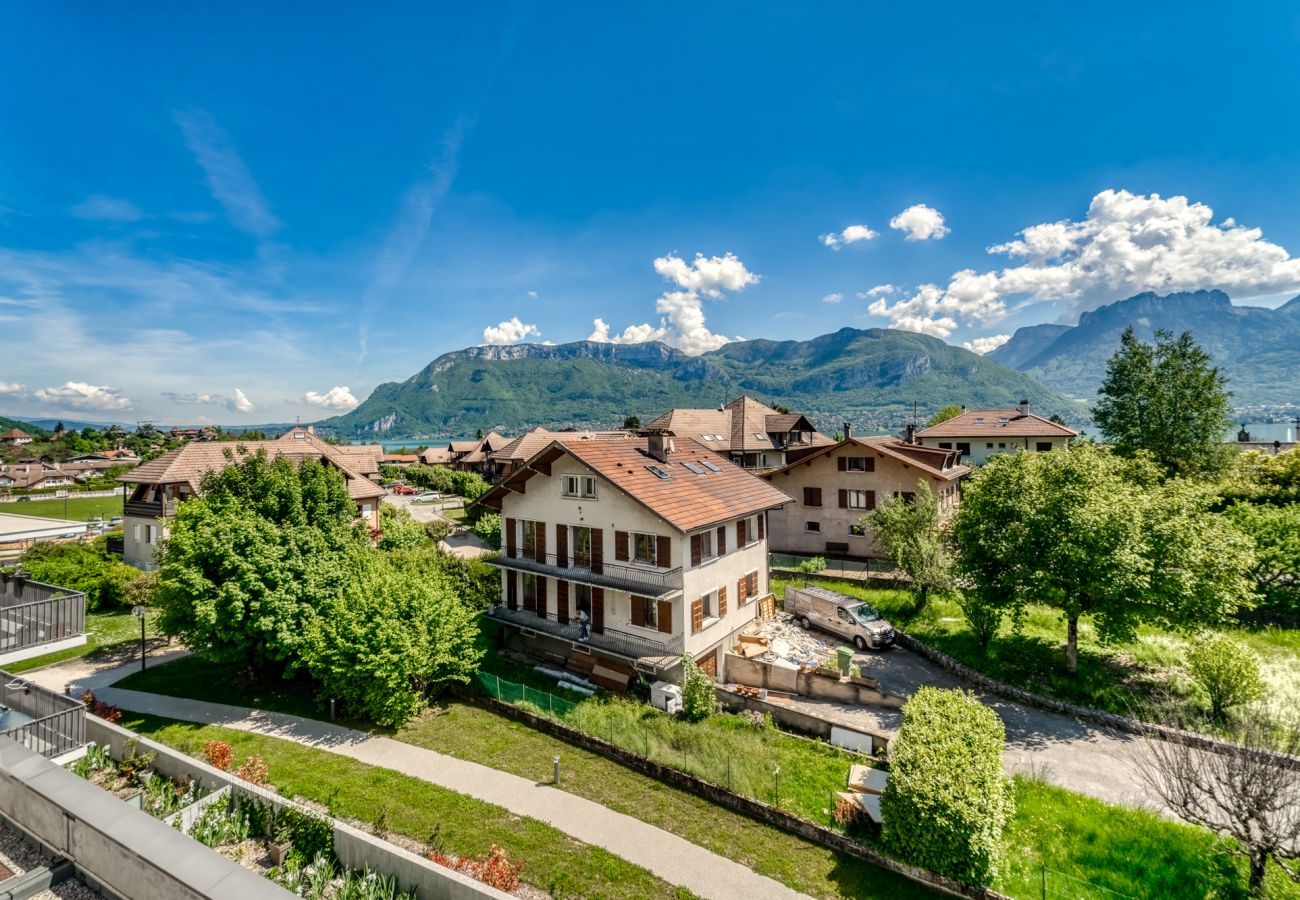 Appartement à Sévrier - Sevrier , Attique 79m2, terrasse, 4pers
