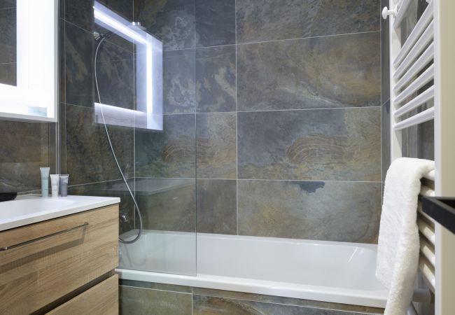 Appartement à Courchevel - Winter Courchevel / Ariondaz 154 pieds des pistes Appartement à Courchevel - Winter Courchevel / Ariondaz 154 pieds des pistes