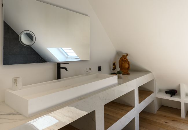 Villa à Saint-Jorioz - ST JORIOZ - Villa Serenya, vue lac et montagnes Villa à Saint-Jorioz - ST JORIOZ - Villa Serenya, vue lac et montagnes