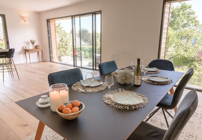 Villa à Saint-Jorioz - ST JORIOZ - Villa Serenya, vue lac et montagnes Villa à Saint-Jorioz - ST JORIOZ - Villa Serenya, vue lac et montagnes