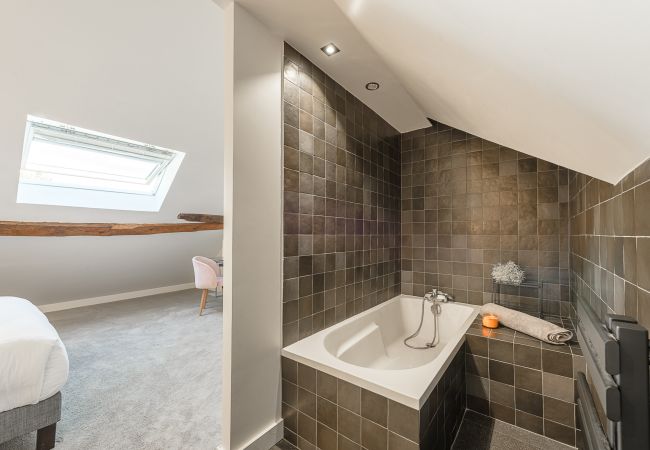 Villa à Saint-Jorioz - ST JORIOZ - Villa Serenya, vue lac et montagnes Villa à Saint-Jorioz - ST JORIOZ - Villa Serenya, vue lac et montagnes