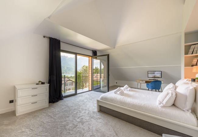 Villa à Saint-Jorioz - ST JORIOZ - Villa Serenya, vue lac et montagnes Villa à Saint-Jorioz - ST JORIOZ - Villa Serenya, vue lac et montagnes