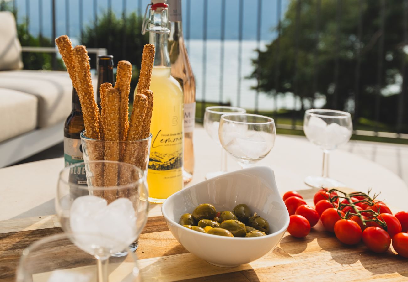 Villa à Veyrier-du-Lac - VEYRIER - Villa Jade, plage privée, 14p