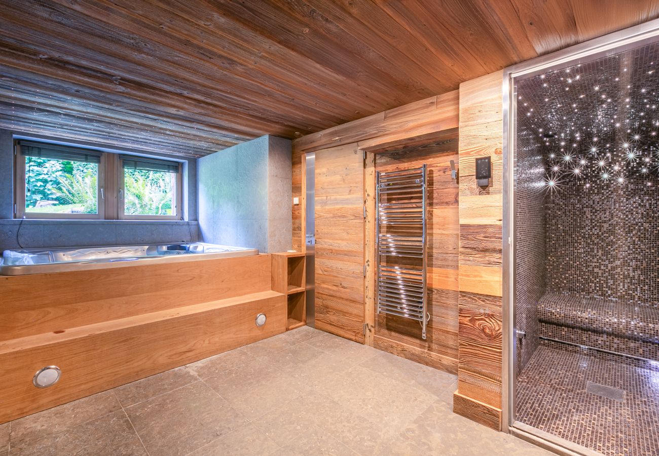 Chalet à Megève - Winter Megeve__ Chalet Majestic, Spa Privé