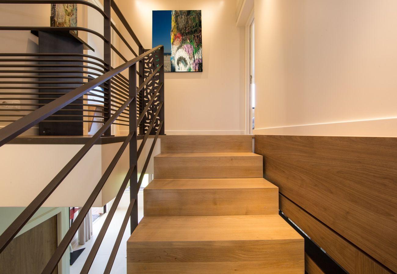 Villa à Veyrier-du-Lac - VEYRIER - Villa Eloria 5★, plage privée, 10p