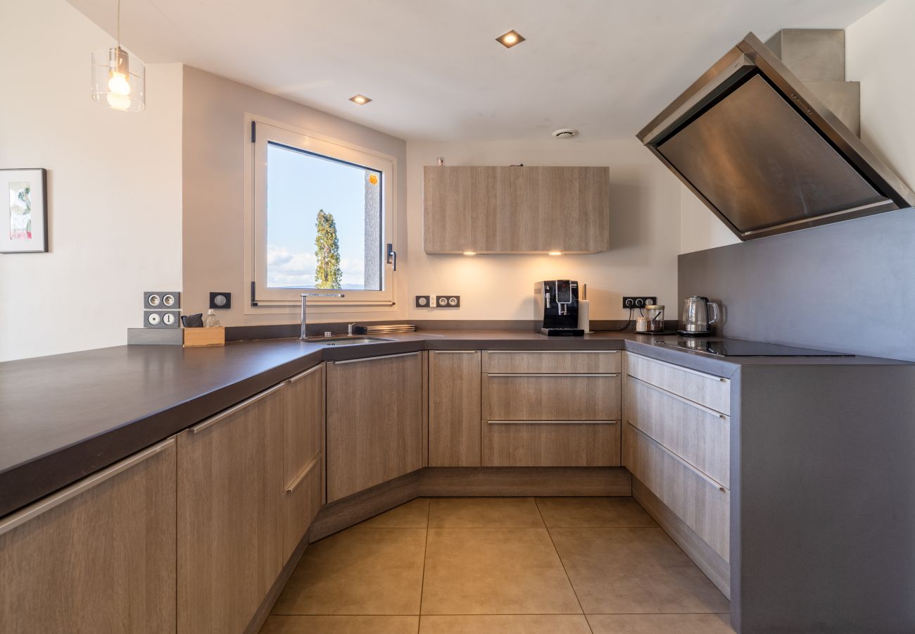 Villa à Annecy-le-Vieux - ANNECY LE VIEUX - Villa Lumina, piscine, 10p