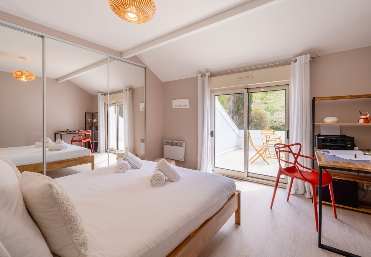 Villa à Annecy-le-Vieux - ANNECY LE VIEUX - Villa Lumina, piscine, 10p