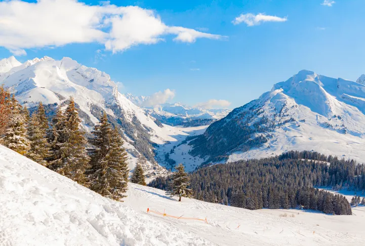 ski slopes in La Clusaz holidays