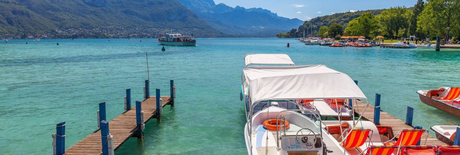 Lac annecy printemps